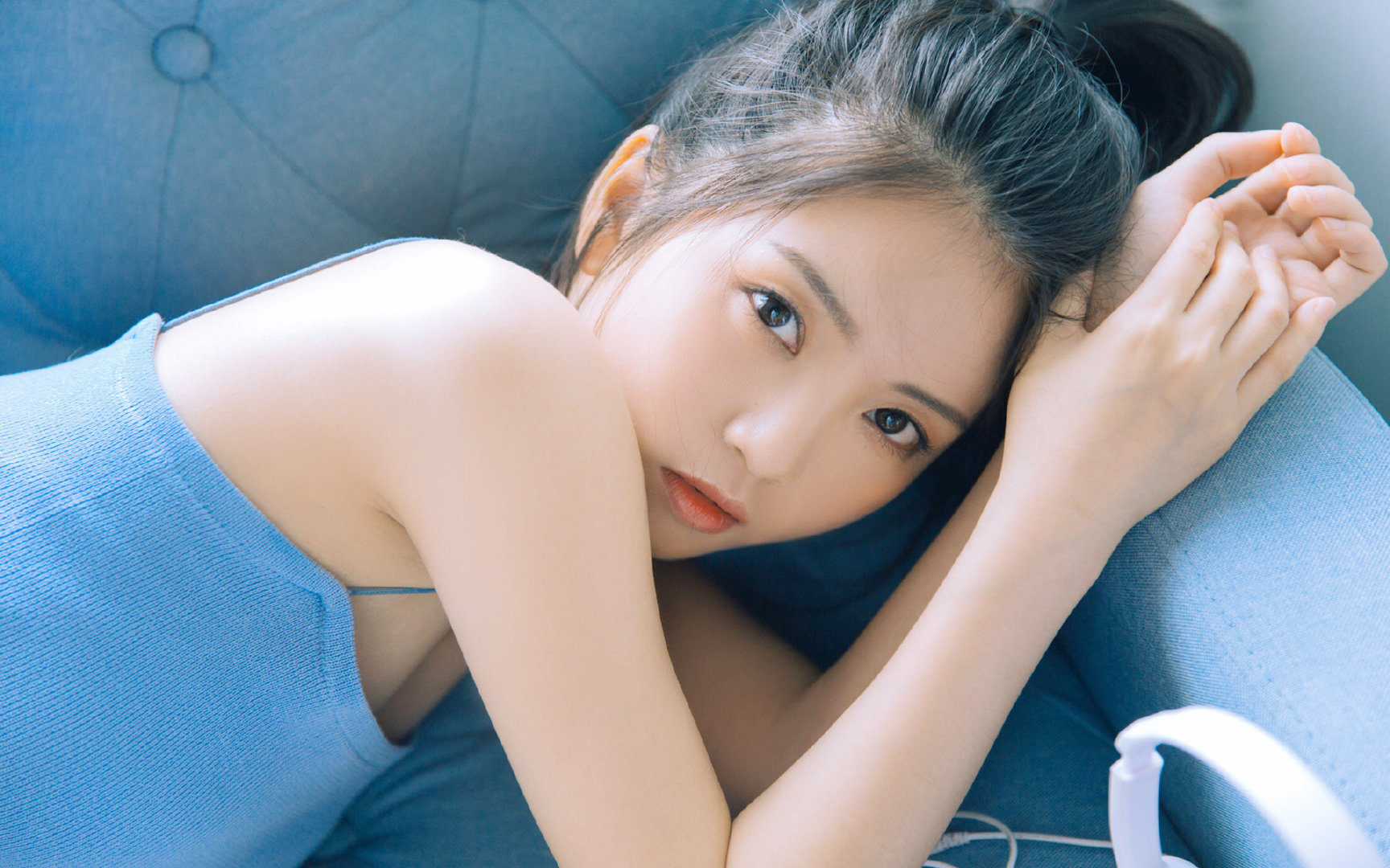 法兰克福保持边路活跃撕开防线空档，法兰克福视频