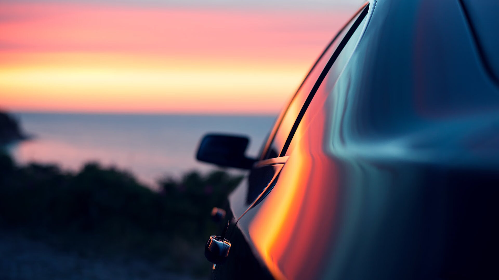 进攻端表现出色，前场竞争愈发激烈。，进攻型中场和前锋