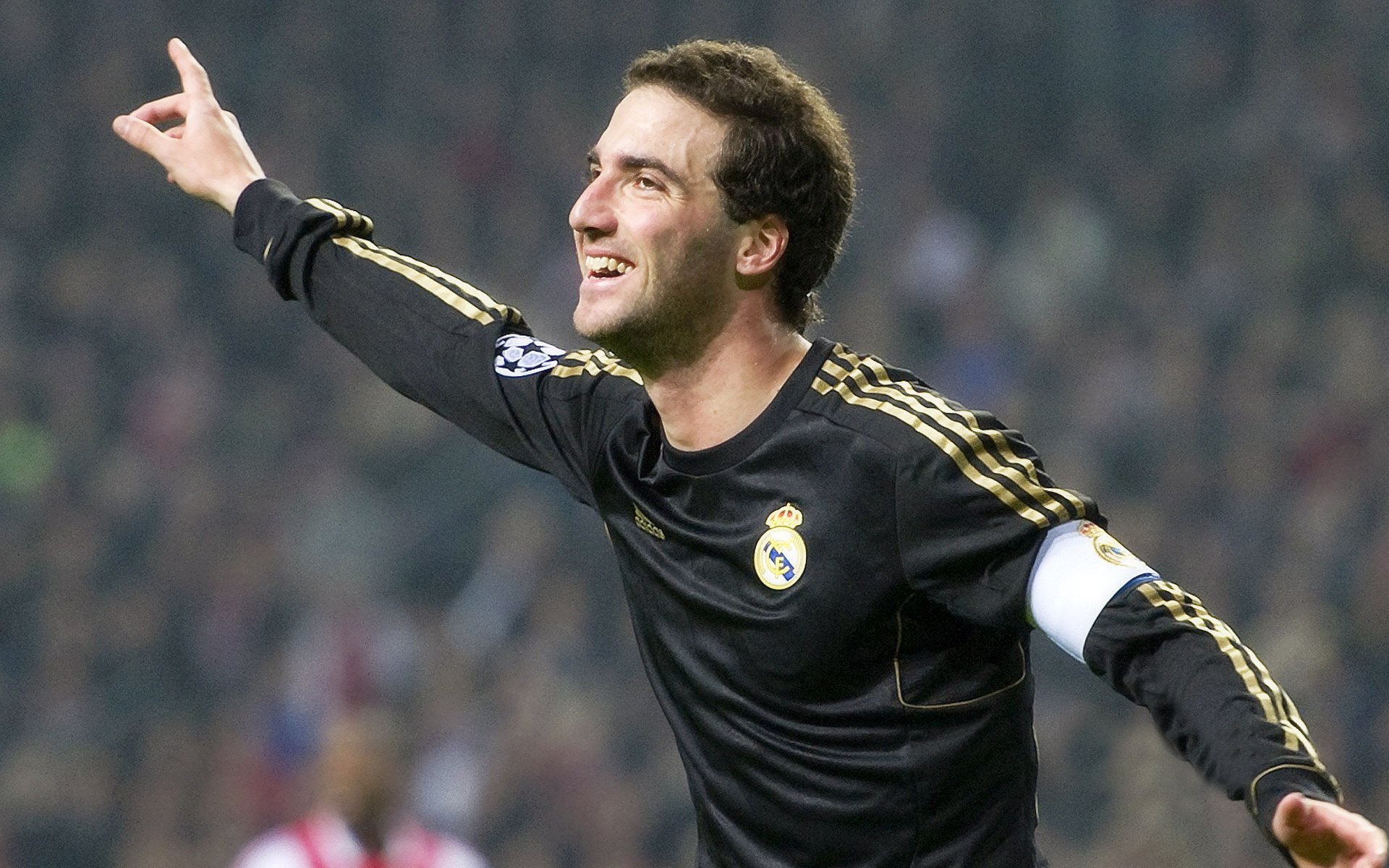 中国足球国家队战术录像分析团队建设，中国足球战术风格